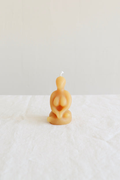 Goddess Candle, Sitting